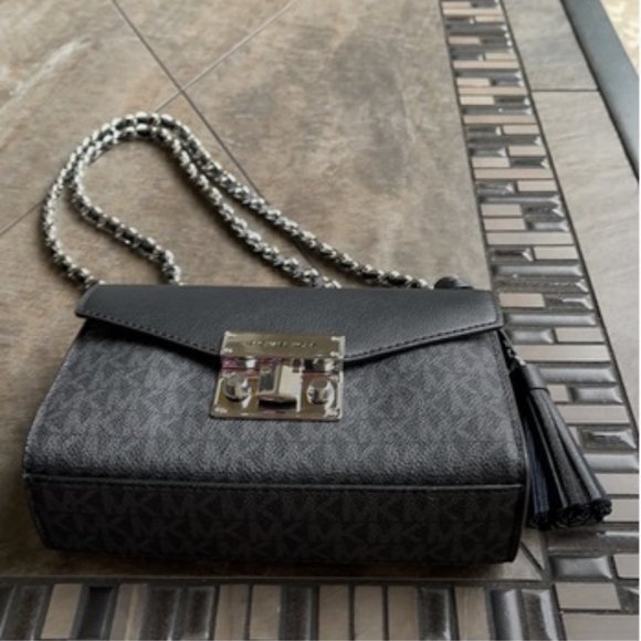Michael Kors Rose Small Crossbody Black - Picture 2 of 16